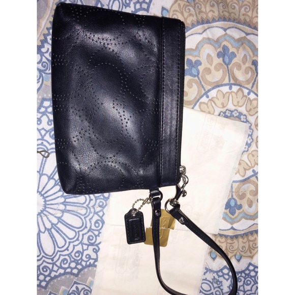 Coach bundle - Picture 7 of 8